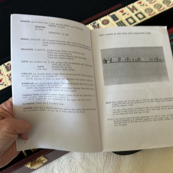 Mah-Jongg set with case. - Picture 8 of 12